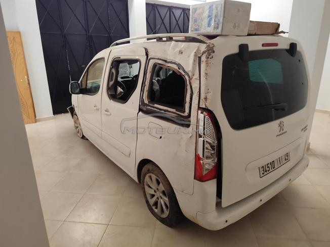 Peugeot Partner Diesel Manuelle 2019 à Oujda