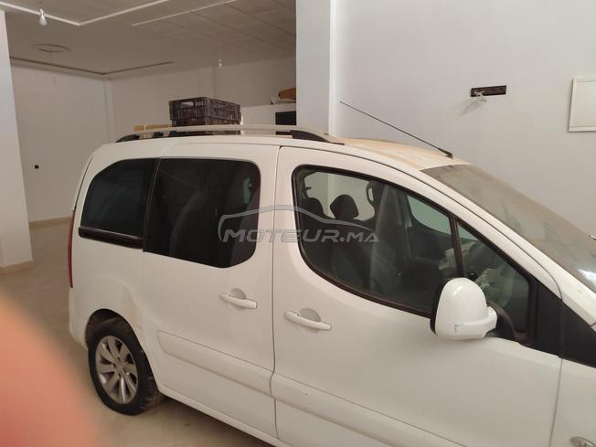 Peugeot Partner Diesel Manuelle 2019 à Oujda