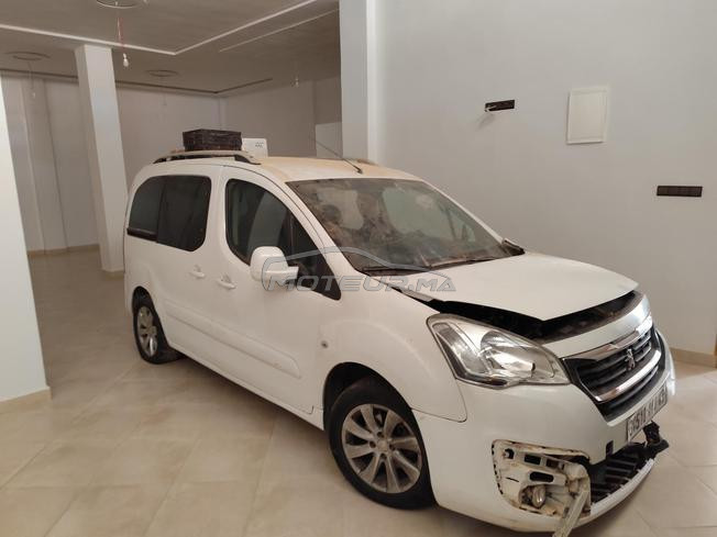 Peugeot Partner Diesel Manuelle 2019 à Oujda
