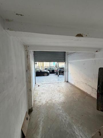 Local commercial 30 m² Princesses terrasse - 2