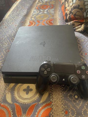 PS4 Slim flashée avec manette 1To bon état - 2