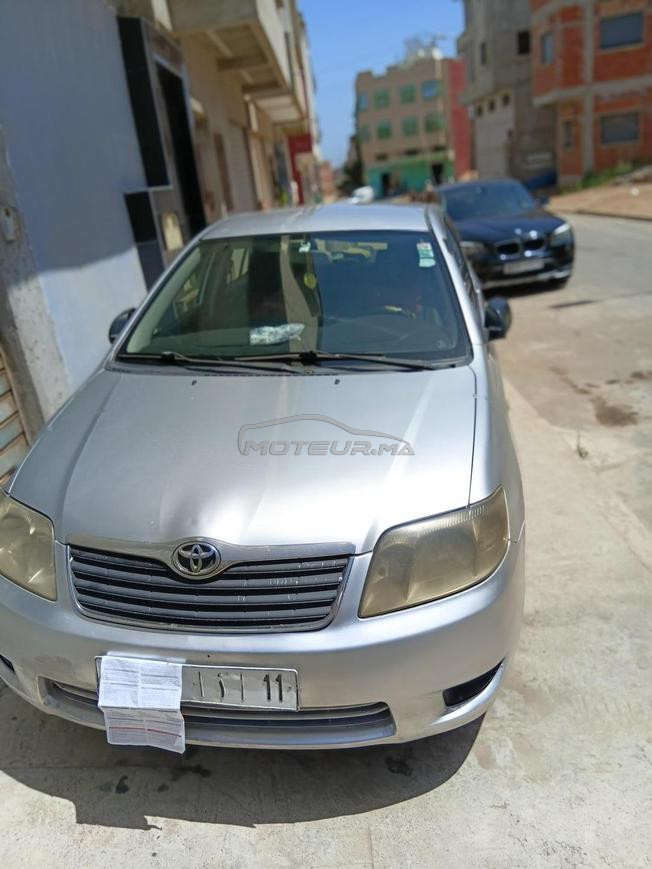 toyota corolla  a vendre en bonne etat