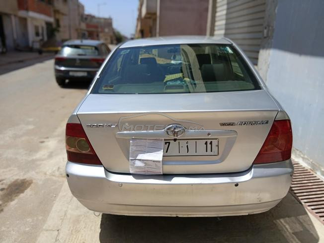 toyota corolla  a vendre en bonne etat
