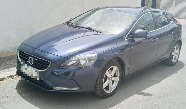 Volvo V40 Diesel Manuelle 2015 à Kénitra