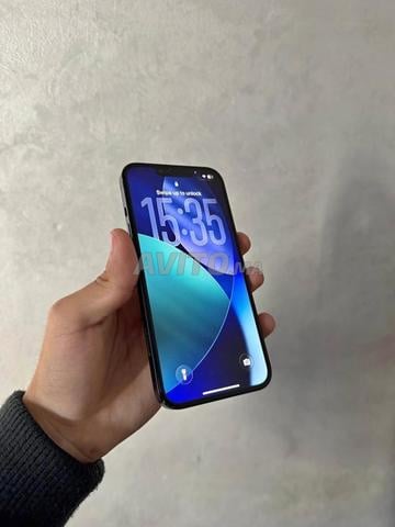 iPhone 13 Normal - 2
