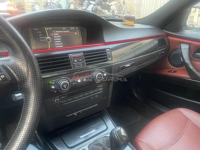 BMW Série 3 Diesel Automatique 2011 à Agadir