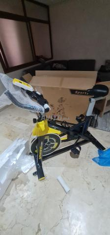 Vélo spinning Q3 neuf - 2