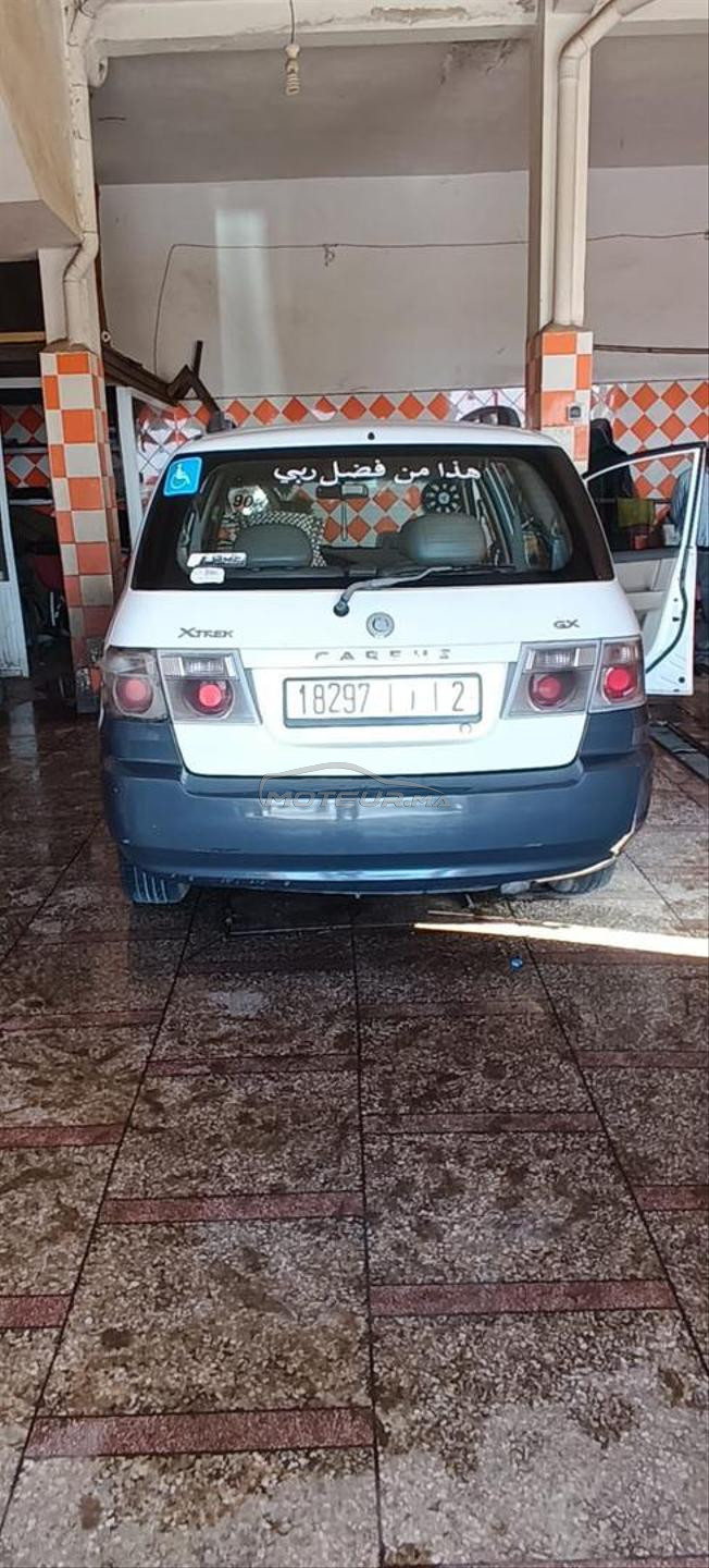 Kia carens modèle 2005 automatique