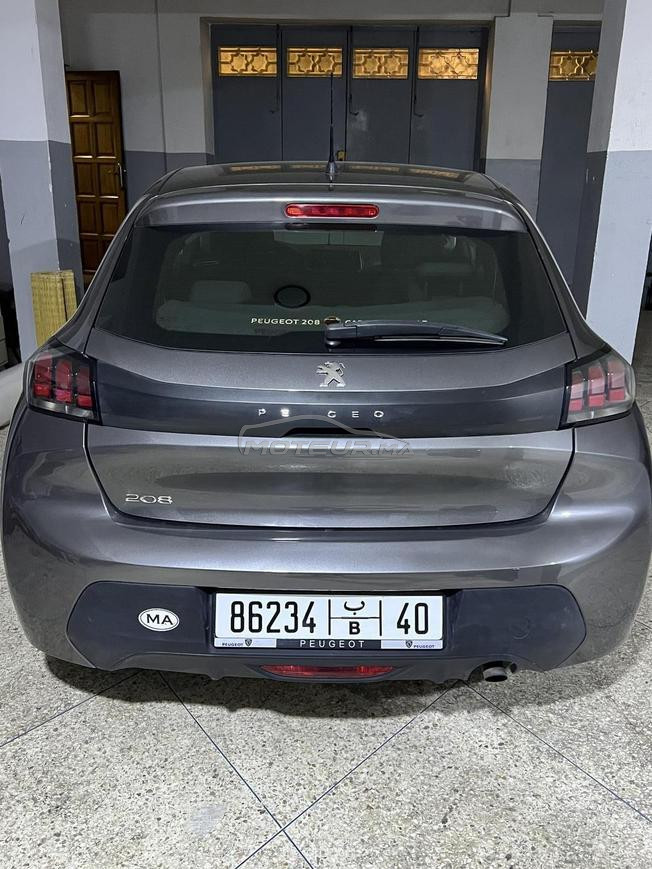 Peugeot 208 Essence Manuelle 2020 à Tanger