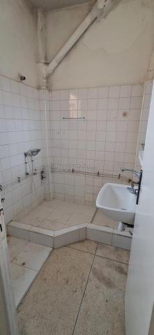 Appartement à louer près du lycée plateau