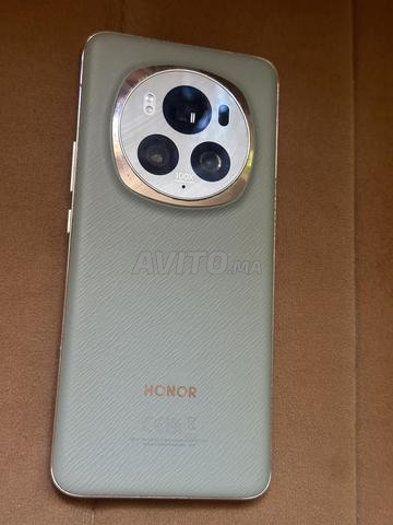 Honor extérieur encore neuf 512Go 12Go RAM