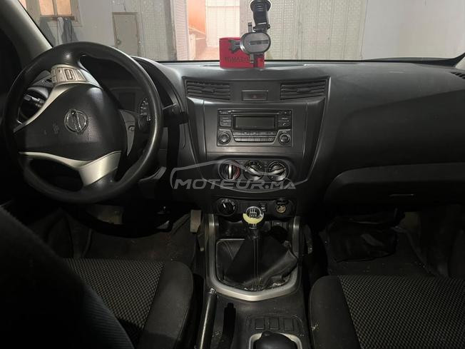 Nissan navarra en très bon état