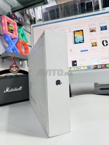 ماك بوك برو M5 14 بوصة 16 جيجا 512 جيجا سبيس بلاك جديد