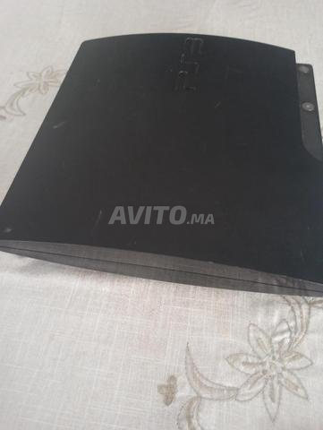 PlayStation 3 slim avec 2 manettes - 2