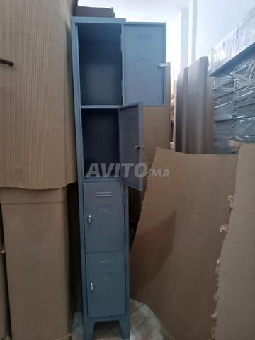 vestiaire 5 portes \armoire casier en stock - 2