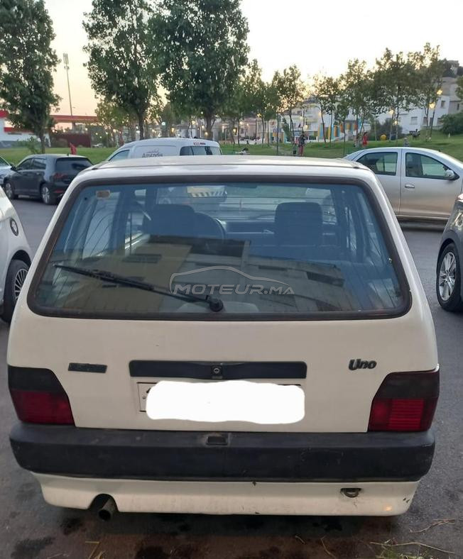 Voiture Uno Bon état à vendre 