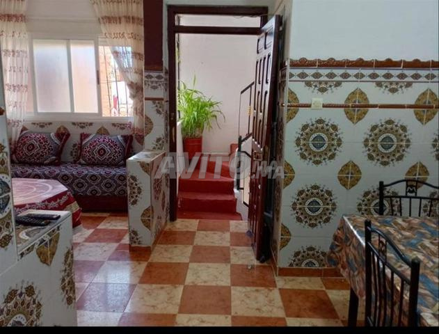 شقة مريحة وأنيقة بالقرب من البحر