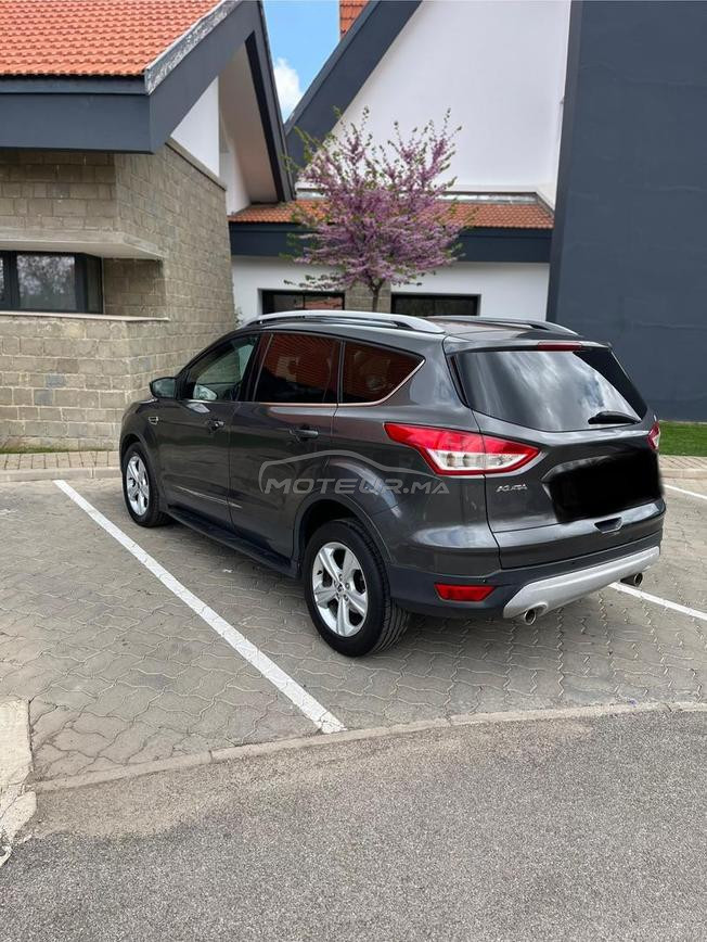 ford kuga 2016 bon état 