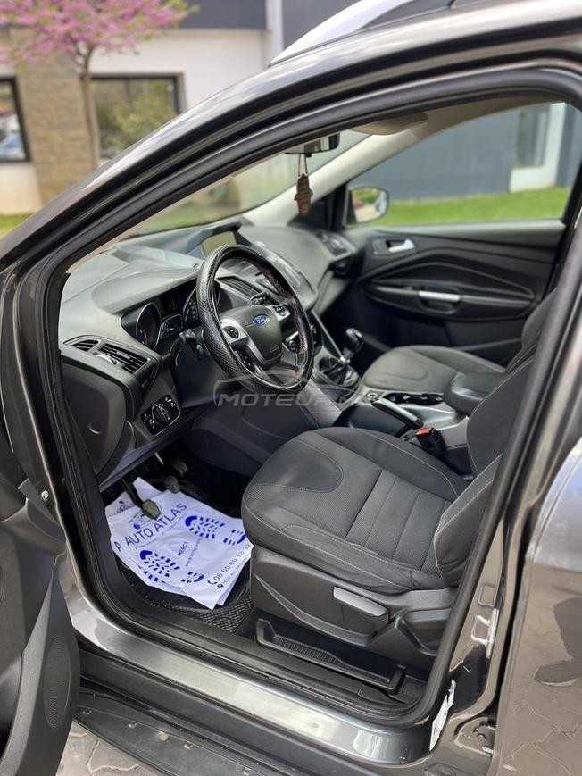 ford kuga 2016 bon état 