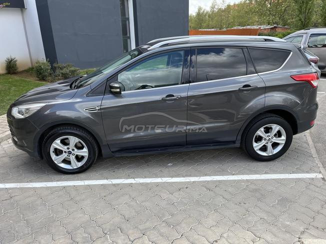 ford kuga 2016 bon état 