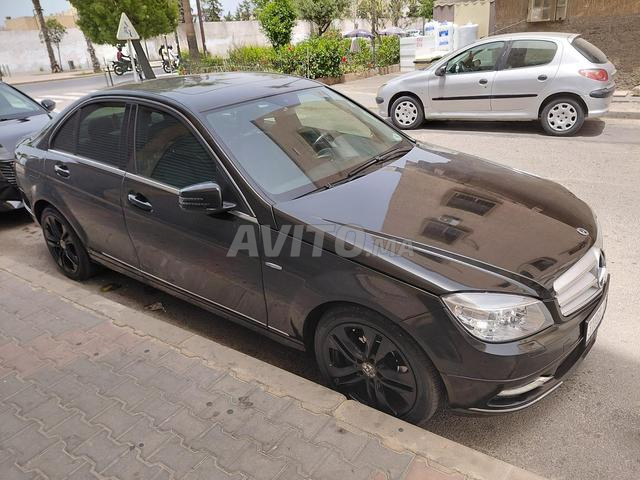 Vendre Mercedes diesel V6 - 2