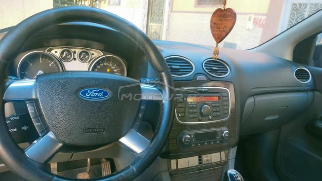 ford focus ghia 2011