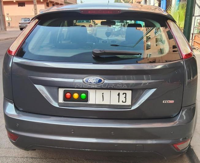 ford focus ghia 2011