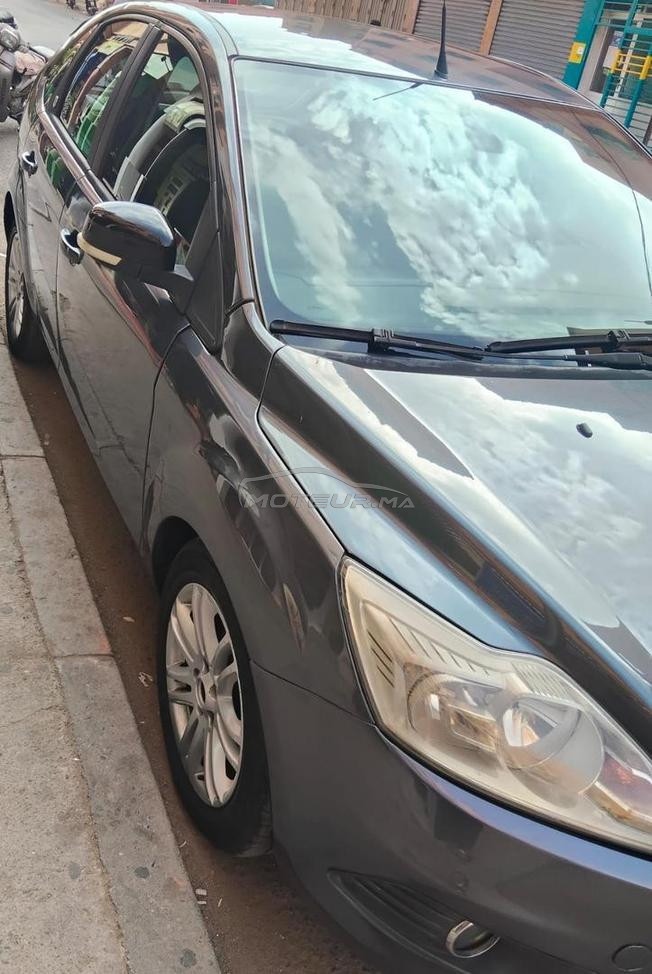 ford focus ghia 2011