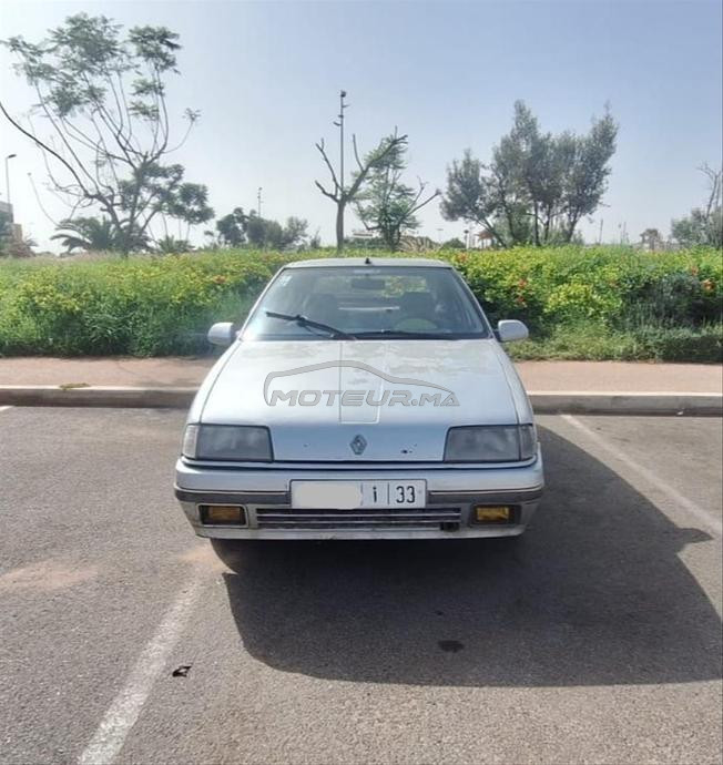 Renault R19 Diesel à Agadir