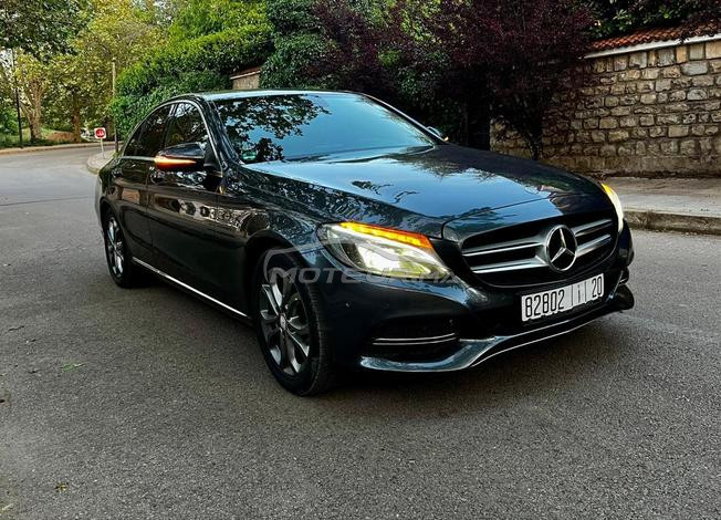 Mercedes-Benz 220 Diesel Manuelle 2014 à Meknès