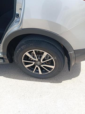 Nissan Qashqai - 2