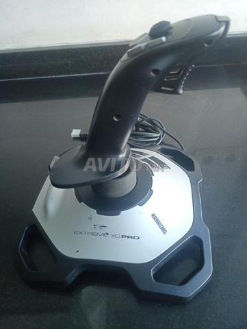 Logitech Extreme 3D Pro Joystick - 2