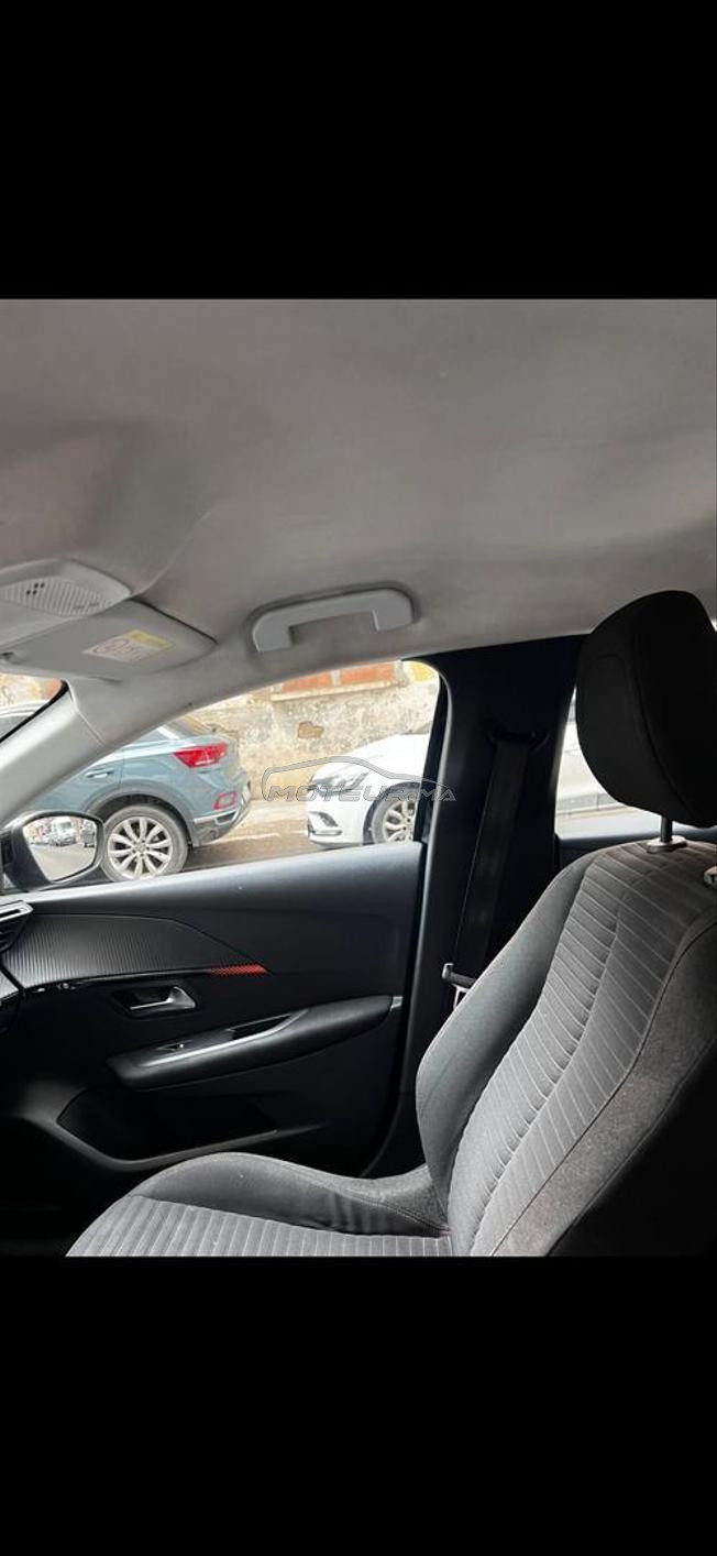 Peugeot 208 Diesel Manuelle 2023 à Kénitra