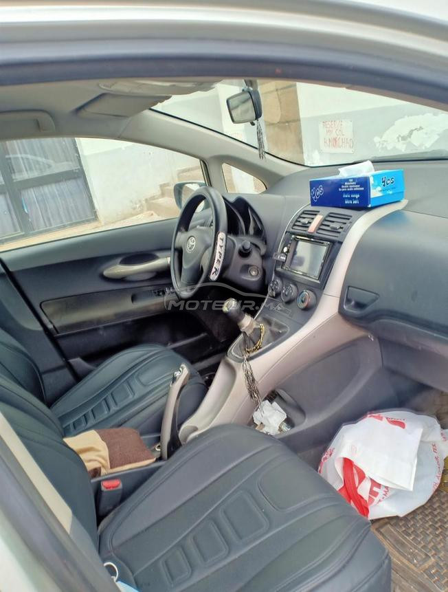 toyota auris essence 