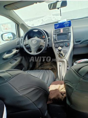 Toyota Auris essence - 2