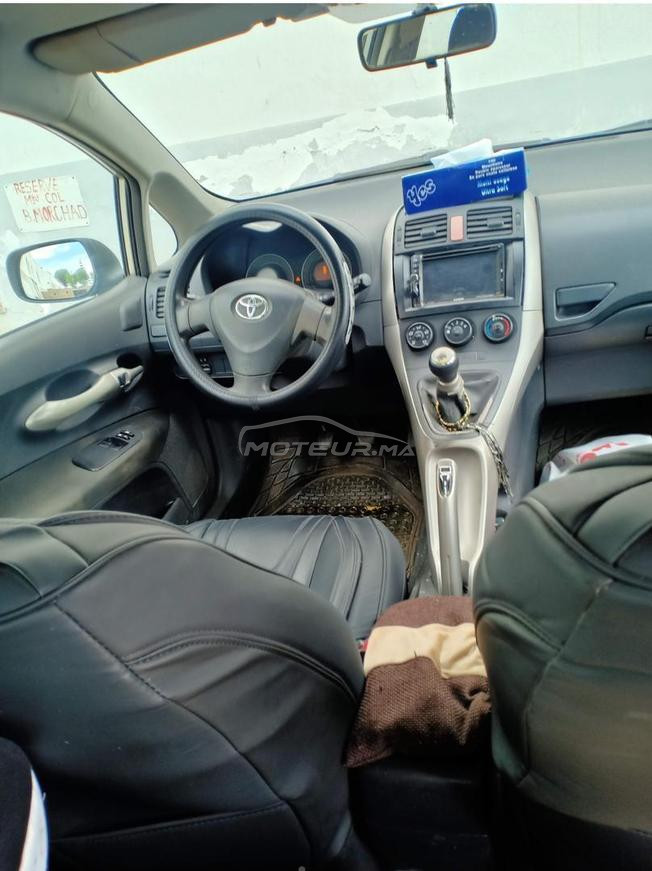 toyota auris essence 