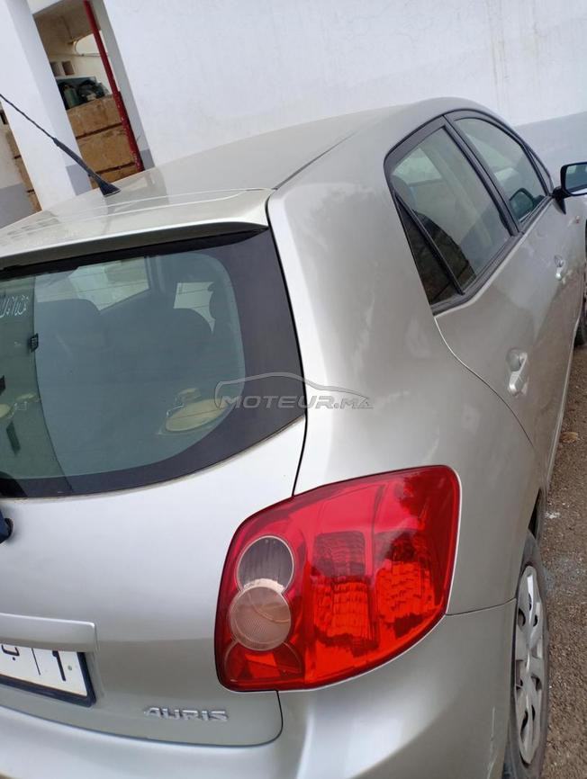 toyota auris essence 