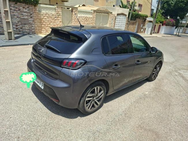 PEUGEOT 208 ALLURE