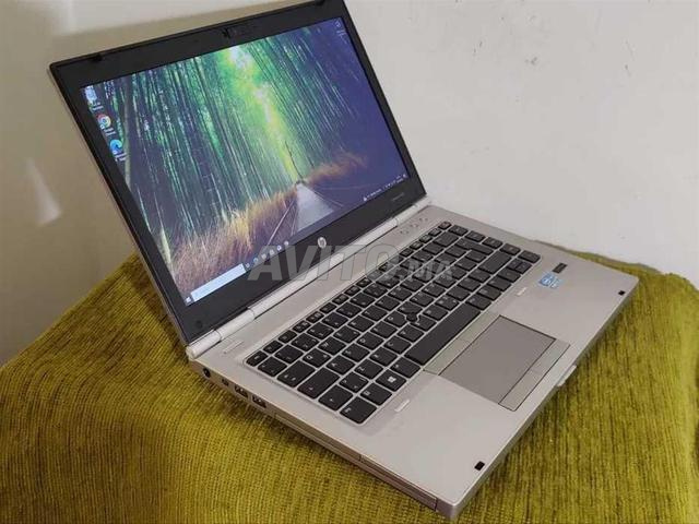 HP i7 Elitebook professionnel RAM 8 disque SSD