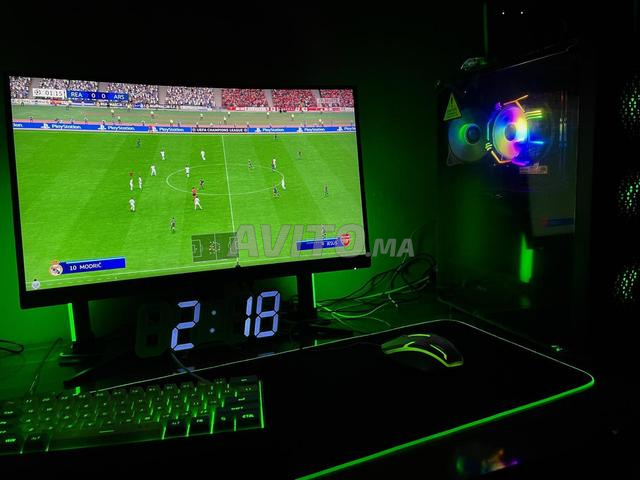 PC GAMER BUREAU