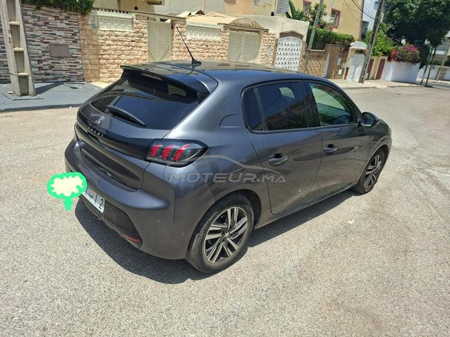 PEUGEOT 208 ALLURE