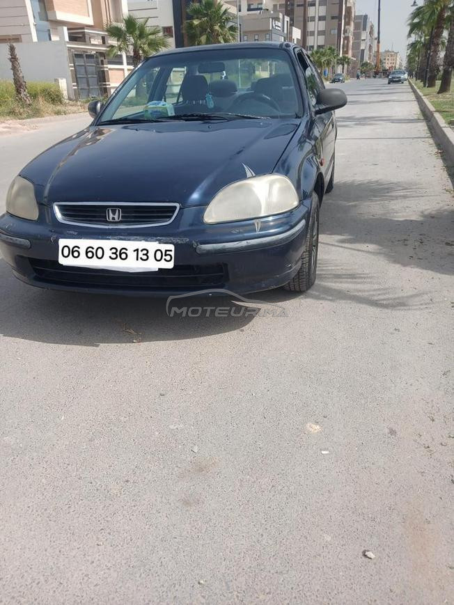 Honda Civic Essence Manuelle 1996 à Berrechid