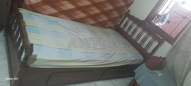 lit avec matelas - 2