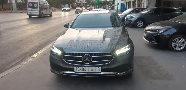 مرسيدس E220d 2022 - 2