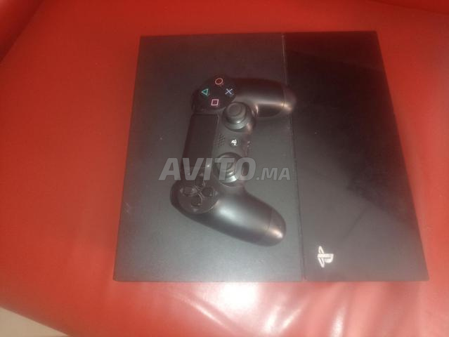 PlayStation 4 flashée 500 Go plein jeux et câbles - 2