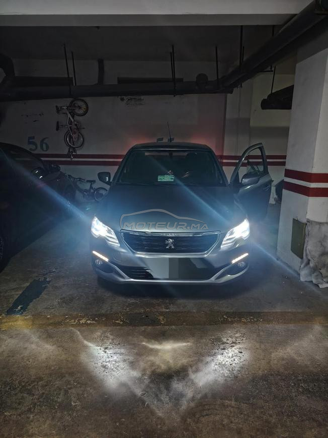 Je met en vente ma voiture Peugeot 301 1ere main