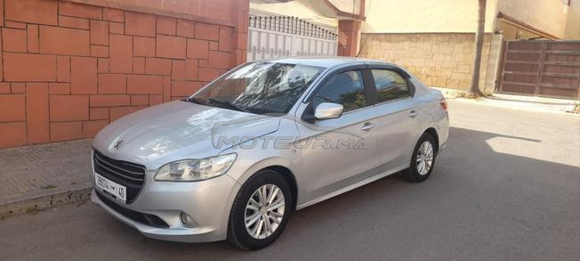 Peugeot 301.   2016. tout option 