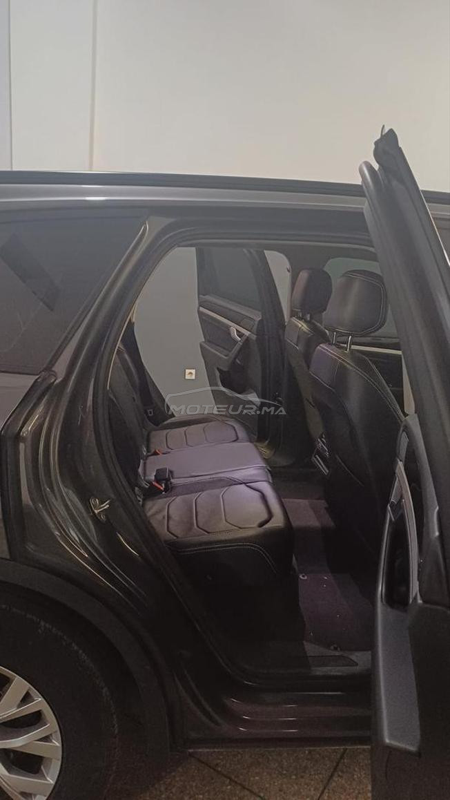 une très belle voiture a vendre 