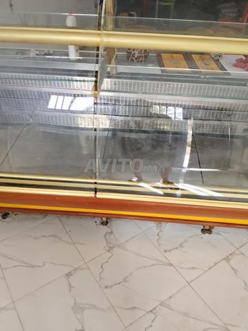 ثلاجة عرض جيدة ونظيفة جداً بطول 2 متر - 2