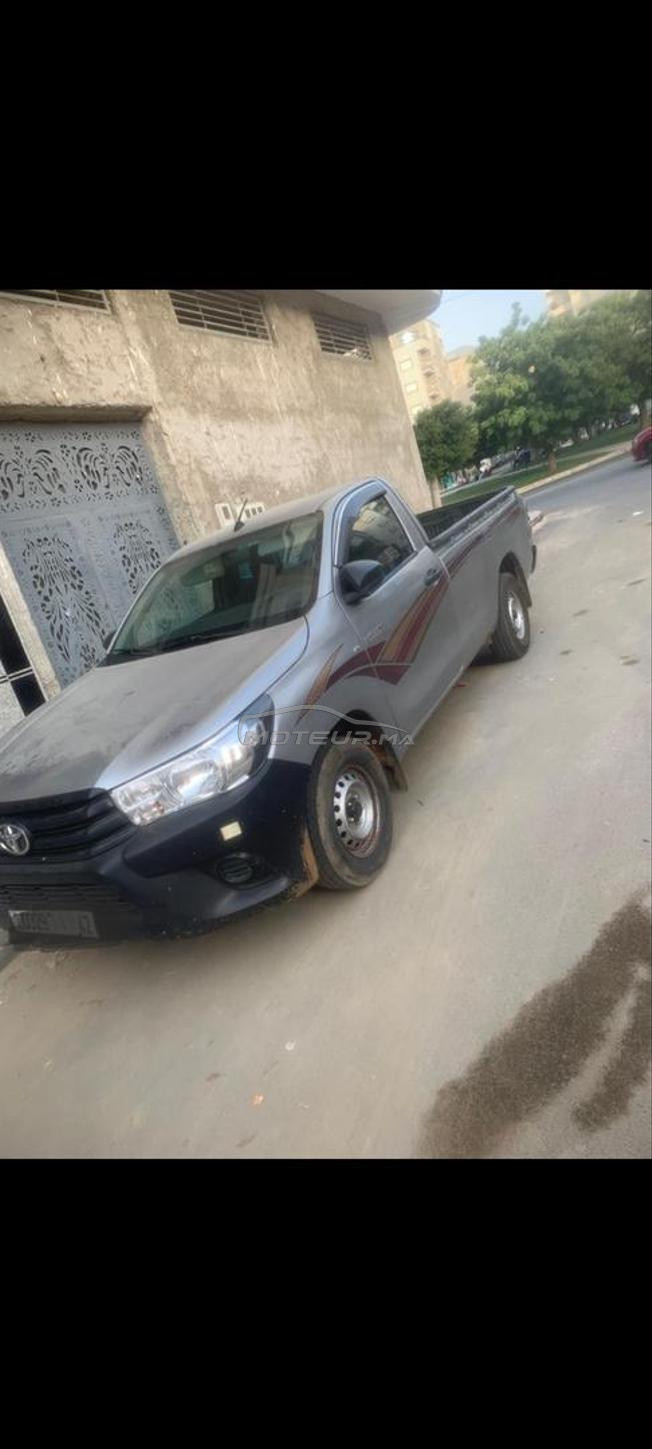 voiture hilux à vendre